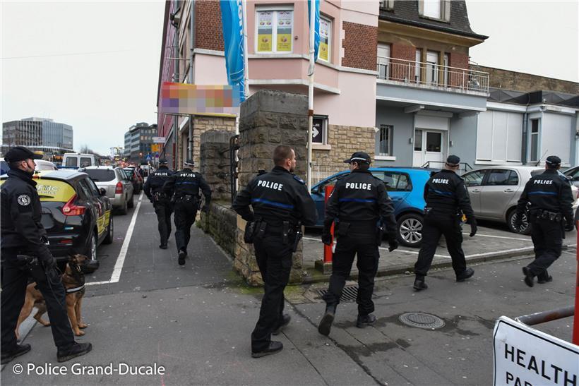 Im hauptstädtischen Bahnhofsviertel hat die Polizei alle Hände voll zu tun 
