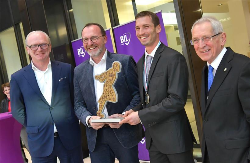 Im letzten Jahr durfte Leichtathlet Charel Grethen die Trophäe für den Sportler des Jahres entgegennehmen
