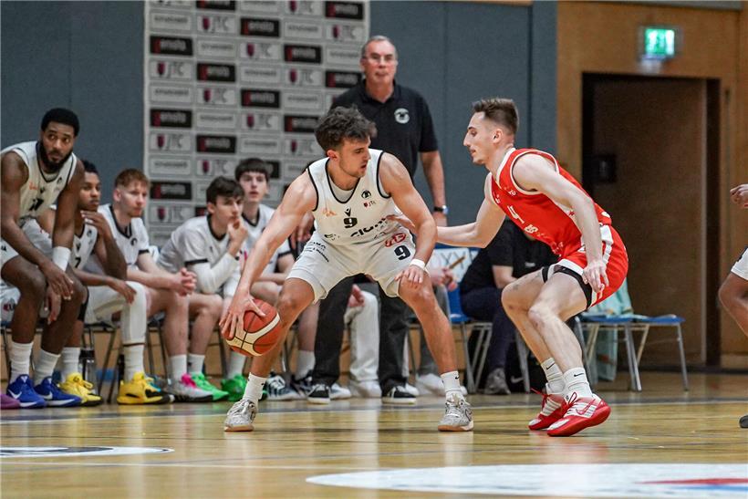 Davide Grün und T71 schlagen Sparta mit Philippe Arendt im letzten Spiel der regulären Saison