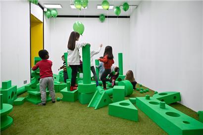 Im neuen Spielcenter können Kinder ihrer Kreativität freien Lauf lassen.
