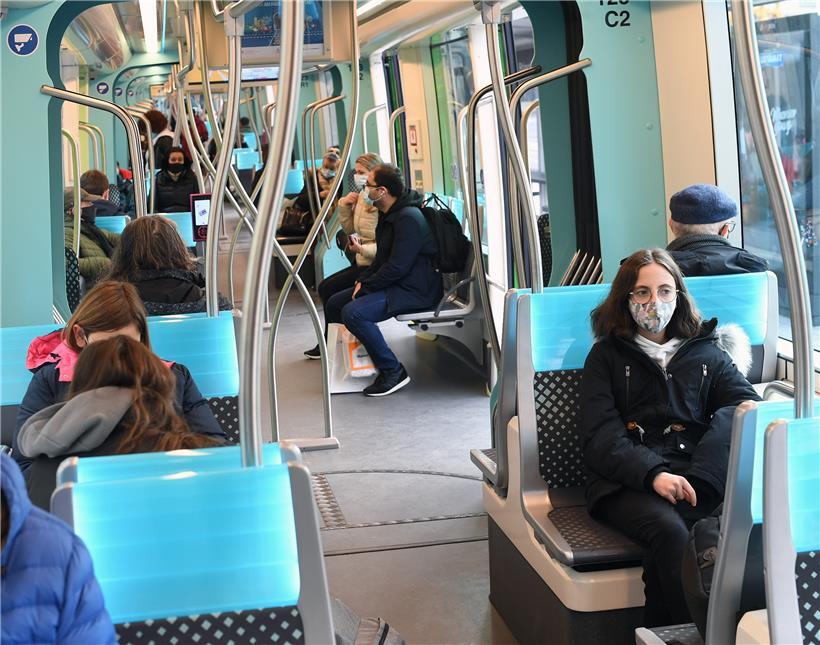 Im öffentlichen Verkehr in Luxemburg herrscht eine Maskenpflicht. Doch nicht jeder setzt seine Maske auch richtig oder überhaupt auf. 
