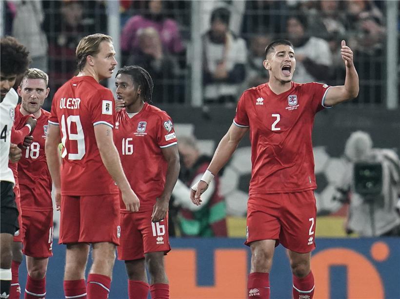 Seid Korac voller Tatendrang und Energie, dynamisches Porträt des engagierten Unternehmers im Business-Kontext