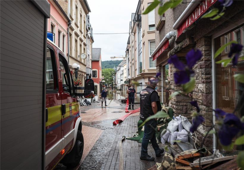 In Echternach liefen am 17. Juli nach dem Hochwasser die Aufräumarbeiten
