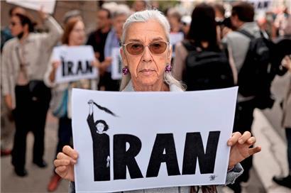 In Europa schlagen sich immer mehr Bürger auf die Seite des iranischen Volkes. In Luxemburg wollen Demonstranten heute ihre Solidarität mit den Protesten im Iran bekunden.
