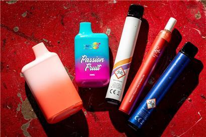 In Frankreich und Belgien sind Einweg-E-Zigaretten verboten. In Luxemburg will man das nicht ins neue Gesetz schreiben.
