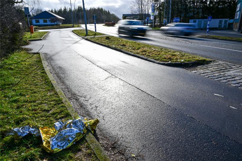 In Huldingen ist eine Frau in der vergangenen Woche nach einem Verkehrsunfall auf einem Zebrastreifen gestorben
