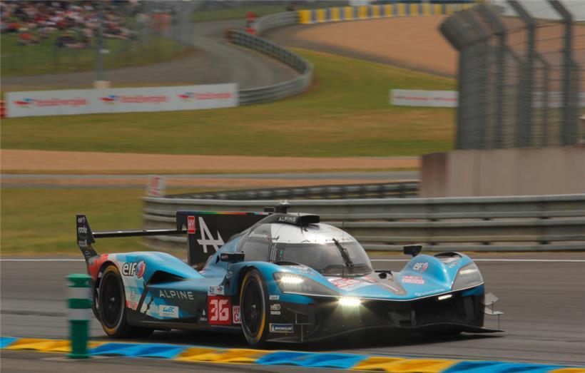In Le Mans beeindruckten beide Alpine A424 mit ihrem Speed, fielen jedoch frühzeitig mit Motorschaden aus
