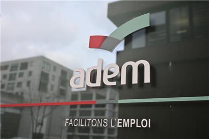 In Luxemburg hat sich die Anzahl der durch Abkommen geregelte Beschäftigungsmaßnahmen seit 2021 konstant bei 30 gehalten

