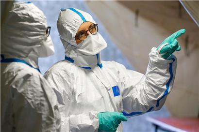 In Luxemburg scheint die Zahl der Infektionen höher, da auch weitaus mehr Personen getestet werden. Das dürfte auch in den folgenden Tagen der Fall sein, wenn sämtliche Versorgungszentren, wie das in der Rockhal (Foto), geöffnet haben. 
