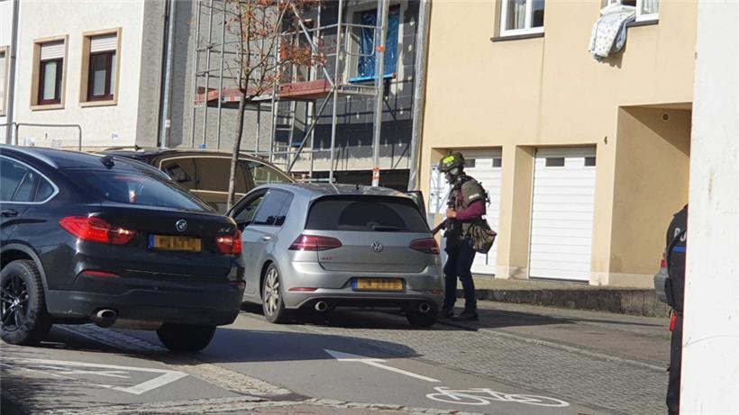 In Niederkorn sind am Montagmorgen laut Polizei mehrere Schüsse gefallen. Die Ei...