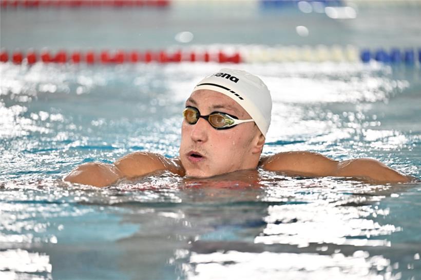 In Paris will er die B-Norm schwimmen, sprich unter 48.34 Sekunden anschlagen
