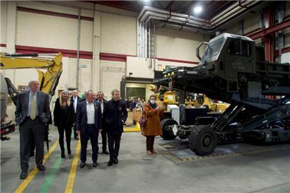 In Sanem werden vor allem Militärfahrzeuge und Luftfahrtzubehör der US Air Force gelagert
