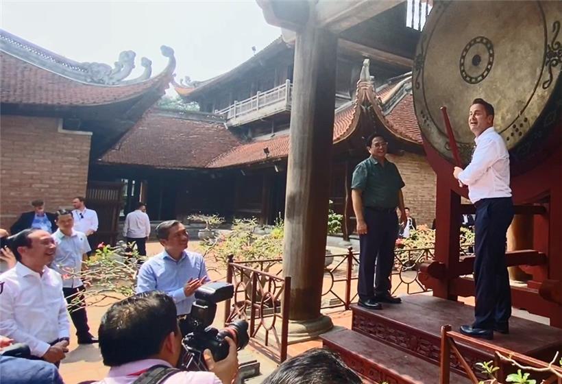 In Vietnam darf Xavier Bettel für Luxemburg trommeln
