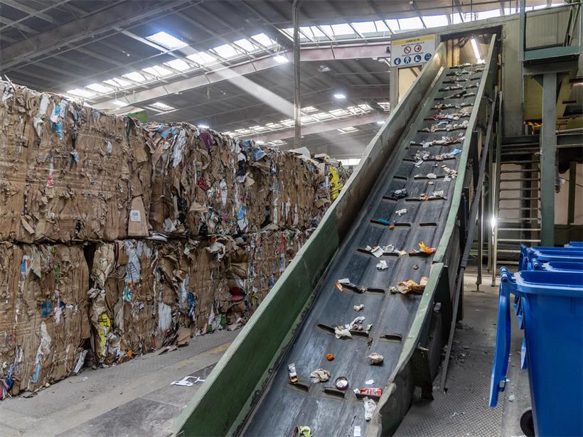 In Zukunft soll weniger Verpackungsmüll entstehen, doch EU-Vorgaben stoßen auf Kritik
