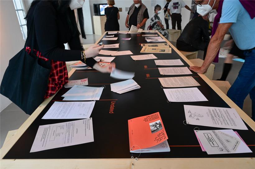 In den „Archives des luttes des femmes en Algérie“ wurden vor drei Wochen weitere als antisemitisch kritisierte Motive gefunden
