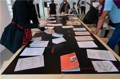 In den „Archives des luttes des femmes en Algérie“ wurden vor drei Wochen weitere als antisemitisch kritisierte Motive gefunden
