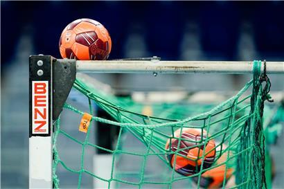In den nationalen Handball-Ligen ruhen die Bälle bis Jahresende
