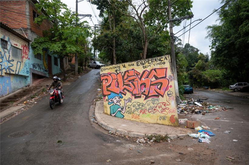 In der Gemeinde Vila Nova Esperança im Westen São Paulos kämpfen rund 800 Famili...