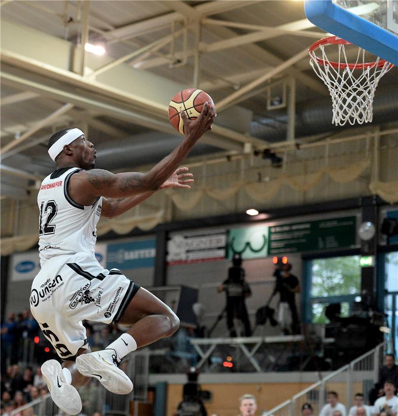 In der Highschool und im College wurde Denell Stephens rassistisch beleidigt. In Luxemburg habe er aber noch keine negativen Erfahrungen gemacht.
