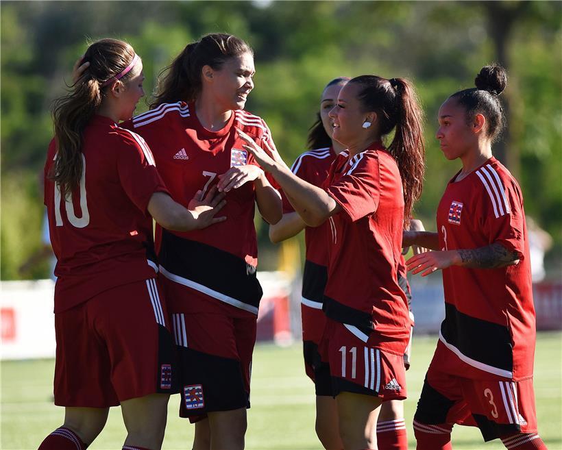 In der WhatsApp-Gruppe der FLF-Damen herrschte gestern Ausnahmezustand
