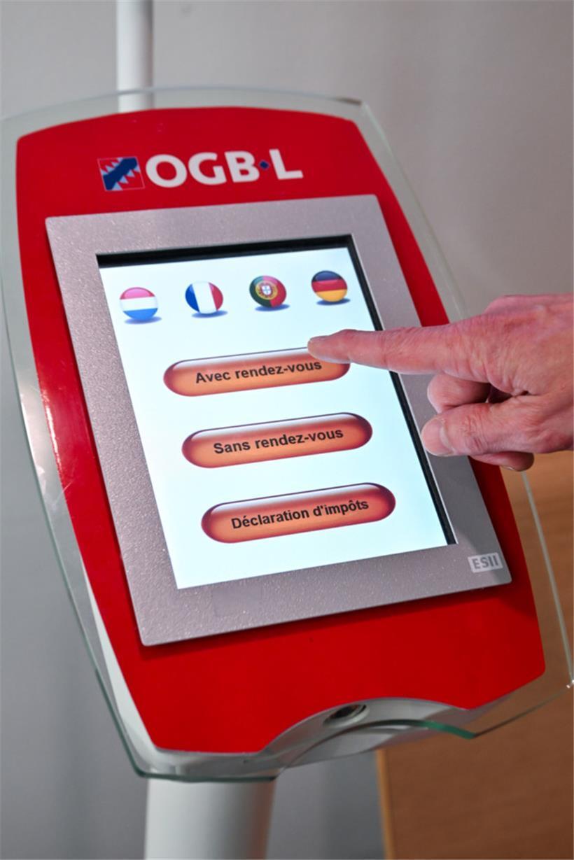 In mehr als 5.000 Terminen pro Jahr beraten Lorang und ihre Mitarbeiter Hilfe suchende OGBL-Mitglieder
