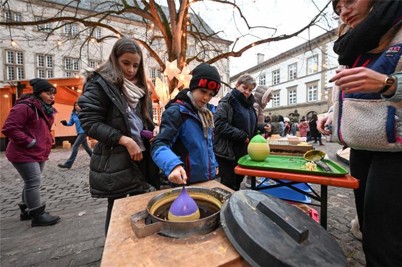 In verschiedenen Workshops werden junge Menschen in den kommenden Wochen Spannen...