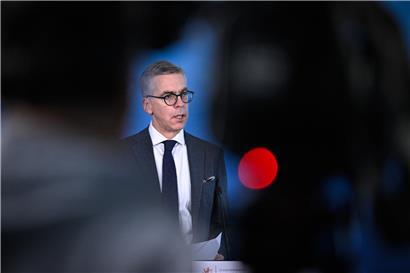 Innenminister Léon Gloden bei strenger Rede zu Law and Order Maßnahmen im Innenministerium