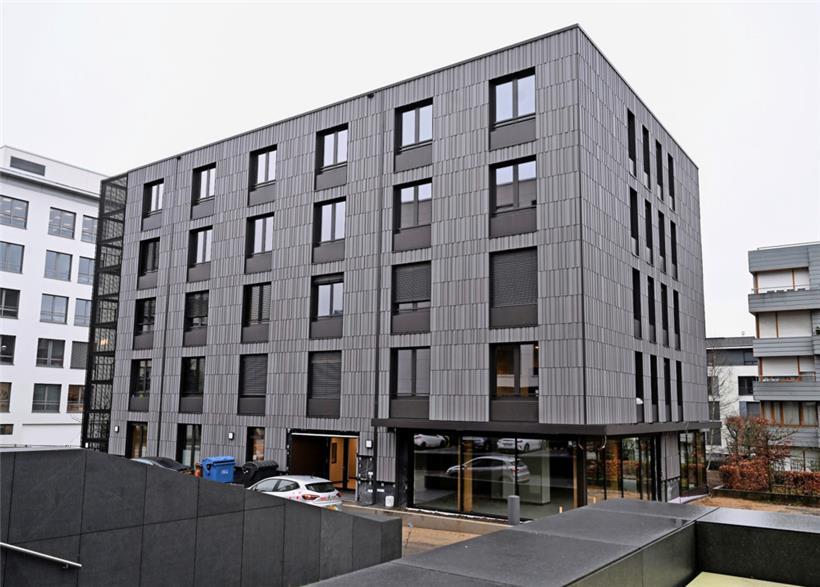 Insgesamt 120 Betten stehen in der neu eingeweihten Flüchtlingsunterkunft zur Verfügung
