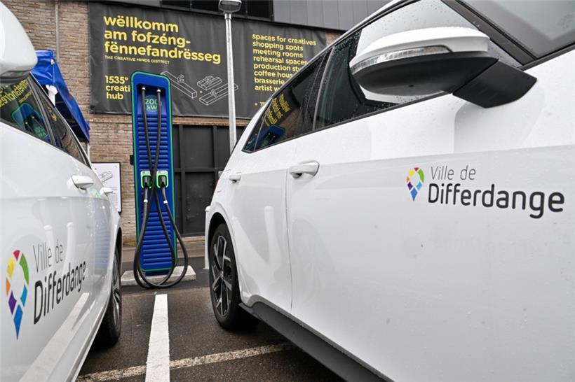 Insgesamt 51 Säulen sollen bis zum Winter in Differdingen stehen