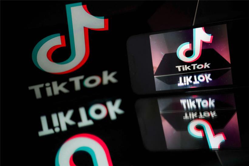 Internet-Plattformen wie TikTok, Instagram und Facebook verstoßen offenbar gegen europäische Regeln über die Verbreitung von verbotenen Inhalten wie etwa Kinderpornografie
