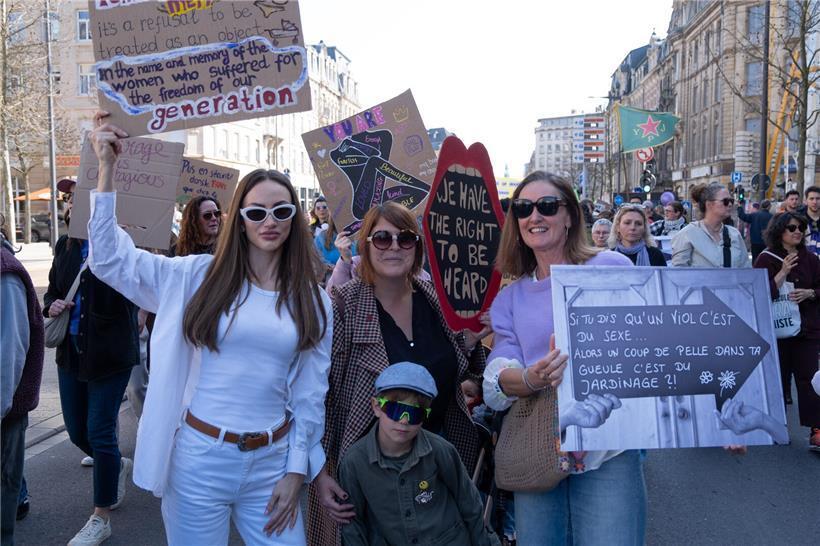 Isabelle Marchand, Direktorin von Maison Sichem, spricht über Gewaltbetroffene Frauen ohne Sozialversicherung im Frauenhaus