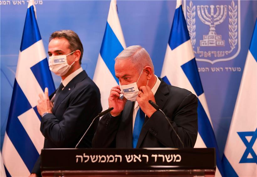 Israels Ministerpräsident Benjamin Netanjahu sagte bei einer Pressekonferenz mit seinem griechischen Kollegen Kyriakos Mitsotakis, die Reisen sollten ohne Einschränkungen und Quarantäne möglich sein
