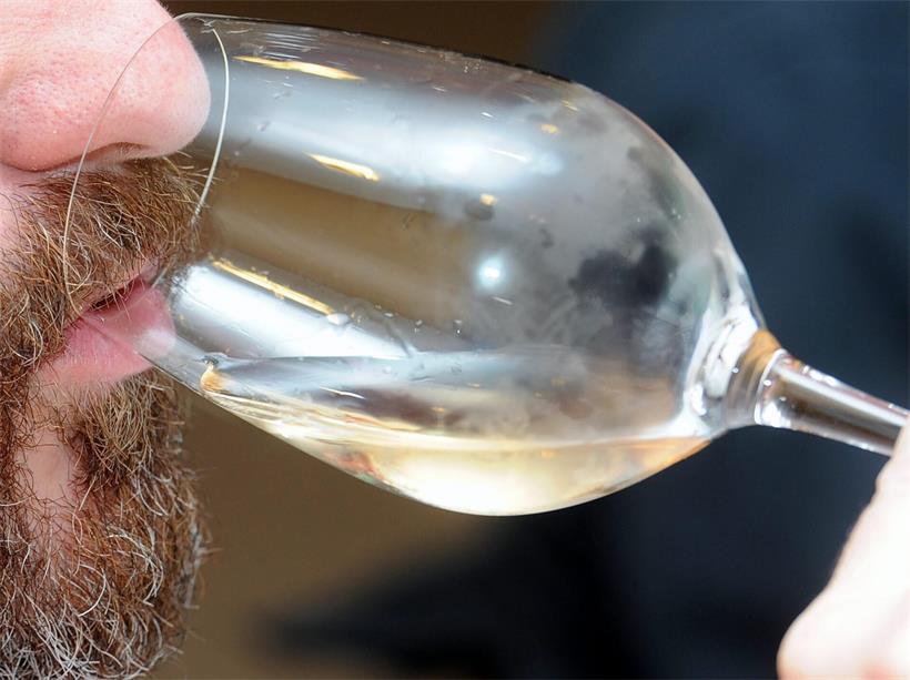 Ist da Luxemburg im Glas? Bei zwei Veranstaltungen der Hauptstadt fehlten angeblich heimische Weine und Crémants.
