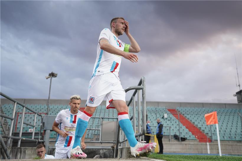 Ist es heute das letzte Mal, dass Laurent Jans die FLF-Auswahl aus den Katakomben des Stade Josy Barthel führt?
