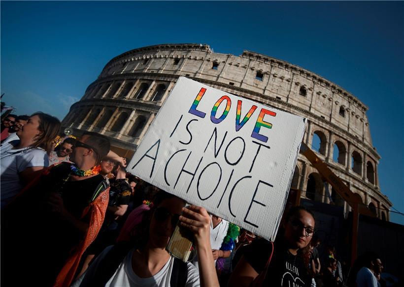 Italiener demonstrieren in Rom für das Antidiskriminierungsgesetz
