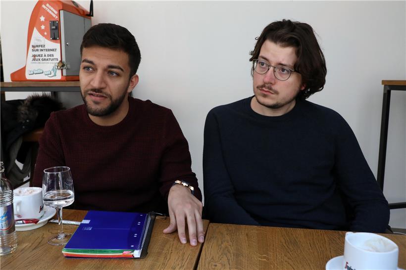 JSL-Präsident Georges Sold (r.) und Generalsekretär Amir Vesali (l.) freuen sich...