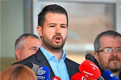 Jakov Milatovic dürfte laut den ersten Hochrechnungen nächster Präsident in Montenegro werden
