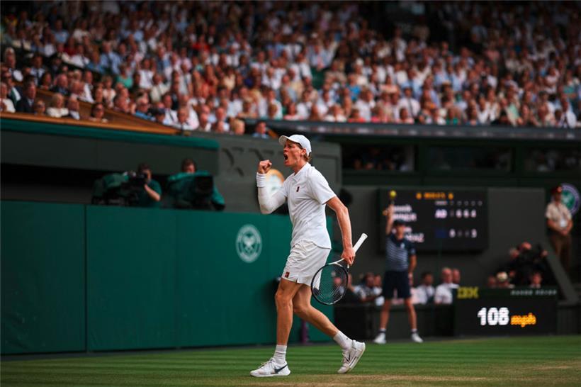 Jannik Sinner gewann am Sonntag das Wimbledon-Finale gegen Carlos Alcaraz

