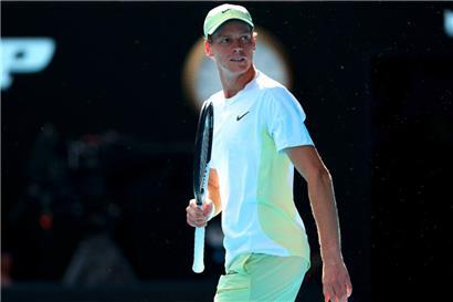 Jannik Sinner kommt gut davon
