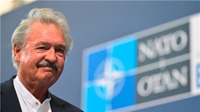 Jean Asselborn bei einem NATO-Treffen im vergangenen Mai in Berlin: „Russland will die Ukraine umbringen“
