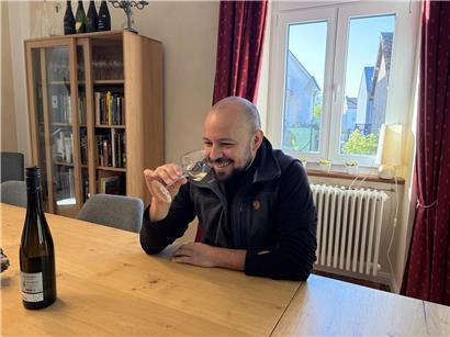 Jean Cao beim Jahresrückblick, Bilanz ziehen und persönliche Entwicklung im letzten Jahr festhalten