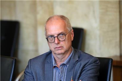 Jean-Claude Schmit hat bei 100,7 erste Details zur Luxemburger Impfstrategie bekannt gegeben
