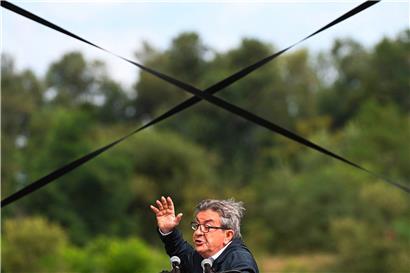 Jean-Luc Mélenchon a lancé son année présidentielle ce dimanche 
