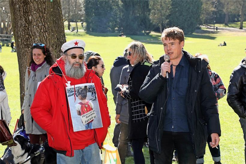 Jean-Marie Jacoby und Peter Freitag hatten im Februar 2022 die Frage aufgeworfen, ob die Gesetze im Rahmen der Anti-Covid-Maßnahmen überhaupt konform mit der Verfassung seien. Ja, so die Antwort des Verfassungsgerichtes am Freitag.
