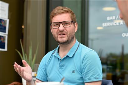 Jean-Michel Campanella setzt sich gegen die Zwangsräumung in der rue Glesener ein
