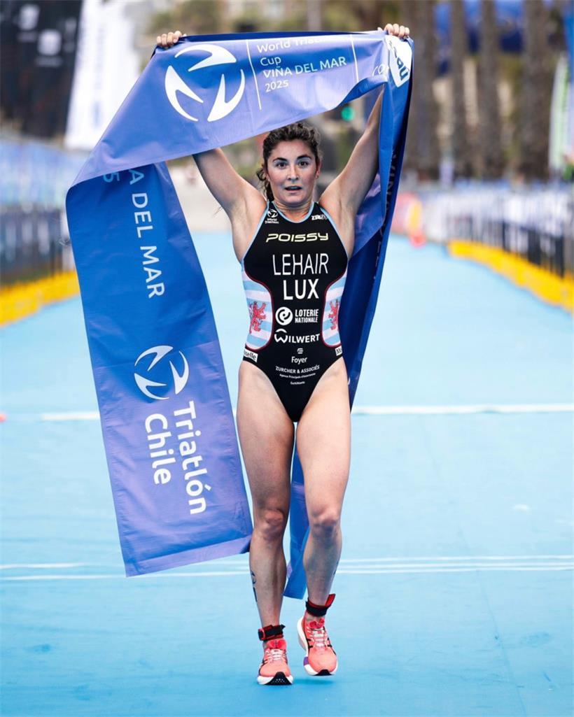 Jeanne Lehair meldete sich nach der Enttäuschung beim WTCS-Finale mit einem Sieg zurück 
