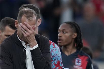 Jeff Strasser kann es nicht fassen
