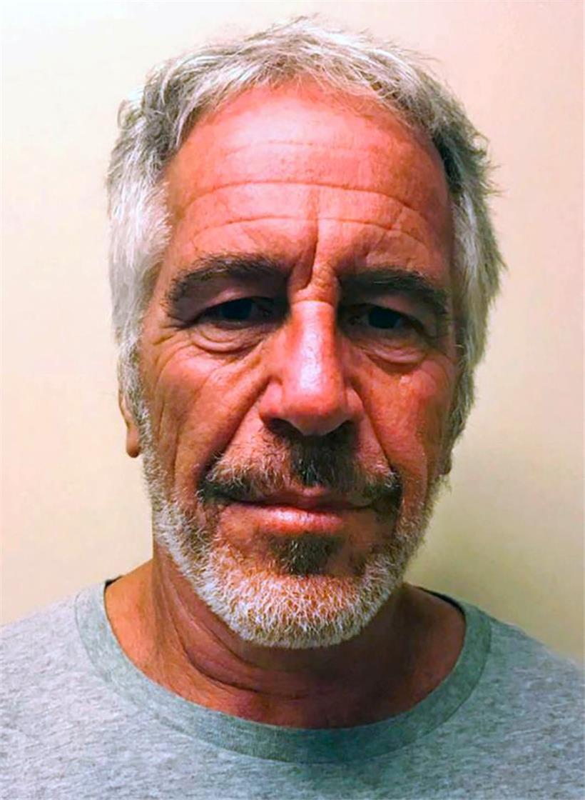 Jeffrey Epstein hat sich nach offizieller Darstellung 2019 im Gefängnis das Leben genommen
