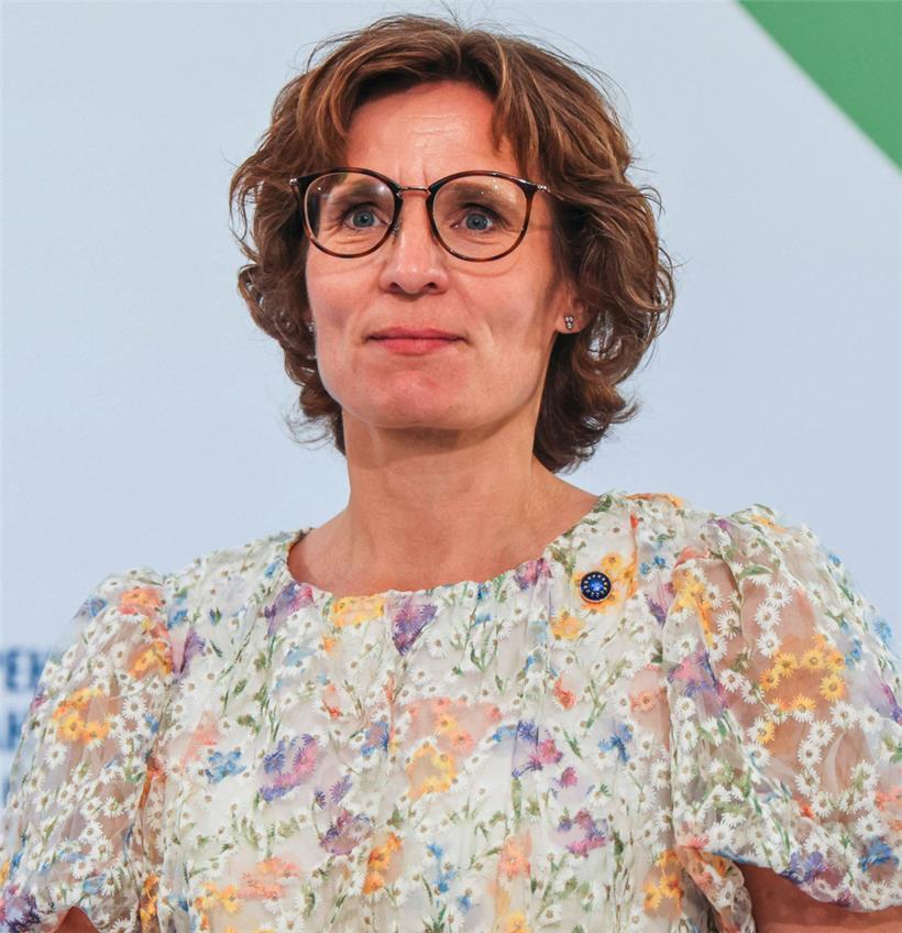 Jessika Roswall ist EU-Kommissarin für Umwelt, Wasserresilienz und eine wettbewerbsfähige Kreislaufwirtschaft
