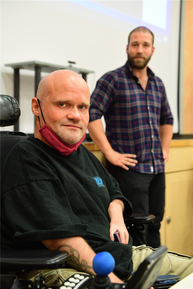 Joël Delvaux (Abteilung Behinderte Arbeitnehmer) und Pitt Bach (Syndikat Gesundheit und Sozialwesen) sind mit ihrer Geduld am Ende und fordern als OGBL tiefgreifende Veränderungen in der „Fondation Kräizbierg“
